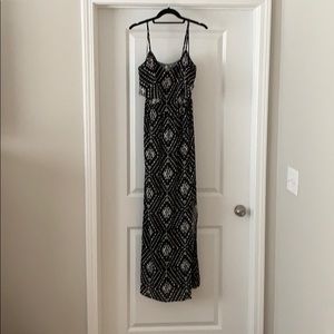 3 for $10🎁 Mudd women’s long dress lightweight